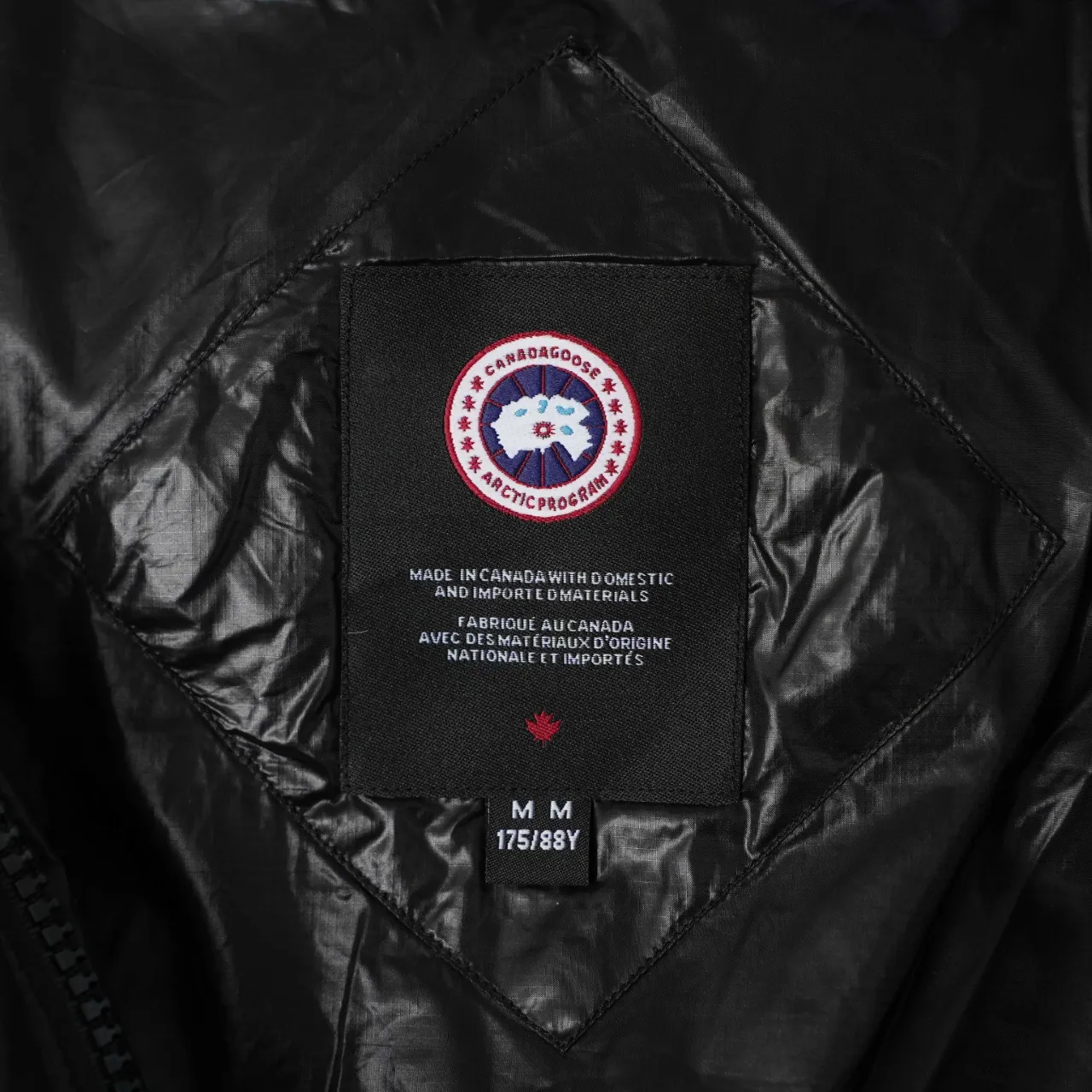 P960 CANADA GOOSE丨Canada Goose 2239L (women's) hooded down jacket Color: Black Size: XS-XXL